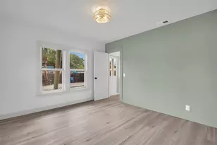 5355 2nd Ave S, Saint Petersburg, FL 33707 - Photo 5