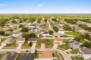12826 Longcrest Dr, Riverview, FL 33579 - Photo 45
