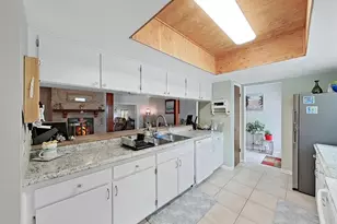 11506 Whisper Ridge Ct, Riverview, FL 33569 - Photo 7