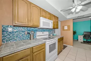 1251 Sutherland Ct, Dunedin, FL 34698 - Photo 15