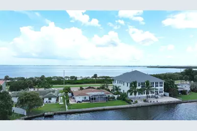 560 7th Street S, Safety Harbor, FL 34695 - Photo 25