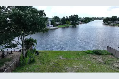 560 7th Street S, Safety Harbor, FL 34695 - Photo 11