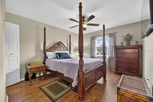 112 Gloucester Blvd, Sun City Center, FL 33573 - Photo 17