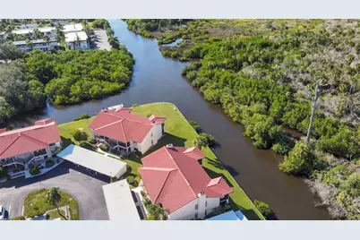 9940 Eagles Point Circle #4, Port Richey, FL 34668 - Photo 3