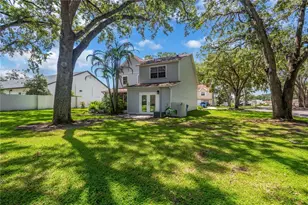 609 St Henry Dr, Brandon, FL 33511 - Photo 17