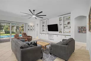 19724 Prince Benjamin Dr, Lutz, FL 33549 - Photo 15