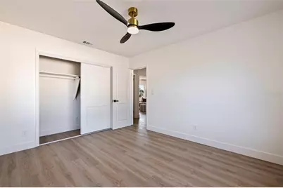 2465 38th Street N, Saint Petersburg, FL 33713 - Photo 27