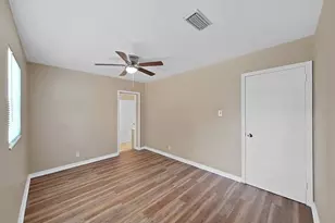 4411 Bass St, Tampa, FL 33617 - Photo 37