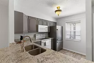 3137 Mission Grove Dr, Palm Harbor, FL 34684 - Photo 3