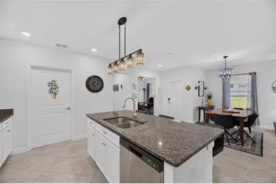 5325 Stoic Vale Drive, Wimauma, FL 33598 - Photo 13