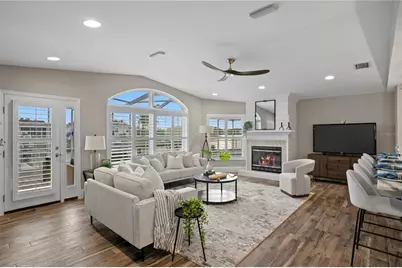 1320 52nd Avenue NE, Saint Petersburg, FL 33703 - Photo 11