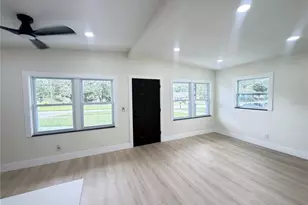 9505 N Willow Ave, Tampa, FL 33612 - Photo 7