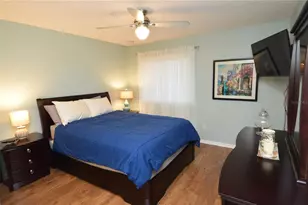 10263 Gandy Blvd N, Saint Petersburg, FL 33702 - Photo 21