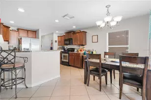 7719 Maroon Peak Dr, Ruskin, FL 33573 - Photo 19
