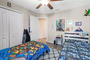 7719 Maroon Peak Dr, Ruskin, FL 33573 - Photo 29