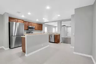 2570 Sea Wind Way, Clearwater, FL 33763 - Photo 7