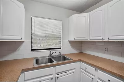12641 116th Lane, Seminole, FL 33778 - Photo 7