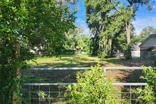 1309 Amaryllis Dr, Brandon, FL 33510 - Photo 1