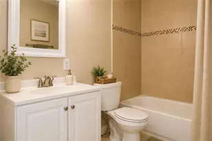 9412 N Elmer St, Tampa, FL 33612 - Photo 5