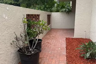 1012 Pearce Dr, Clearwater, FL 33764 - Photo 13