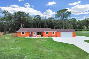 1613 33rd St SE, Ruskin, FL 33570 - Photo 1