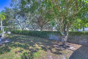 9502 Sunnyoak Dr, Riverview, FL 33569 - Photo 37