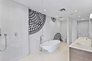 465 Central Ave, Saint Petersburg, FL 33701 - Photo 15