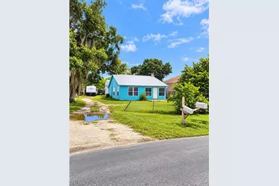 96 8th Street NE, Ruskin, FL 33570 - Photo 3