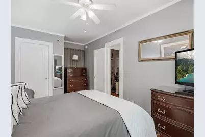 130 4th Avenue N #107, Saint Petersburg, FL 33701 - Photo 17