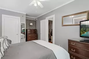 130 4th Ave N, Saint Petersburg, FL 33701 - Photo 17