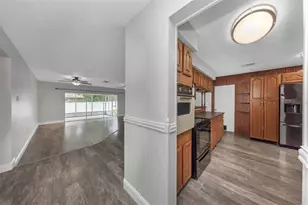 952 Wicks Dr, Palm Harbor, FL 34684 - Photo 5