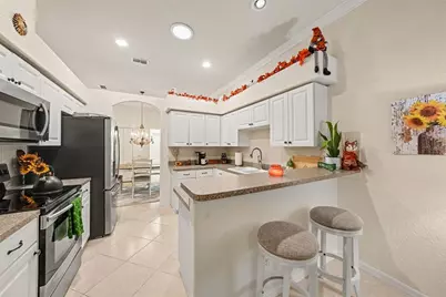 12126 Tournament View Ave, New Port Richey, FL 34654 - Photo 11