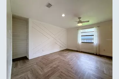 12756 Poinsettia Avenue, Seminole, FL 33776 - Photo 13