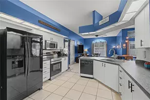 12040 Penzance Ln, New Port Richey, FL 34654 - Photo 5