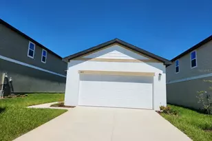 38451 Honeysuckle Dr, Dade City, FL 33525 - Photo 1