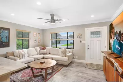 4415 W Bay Villa Avenue, Tampa, FL 33611 - Photo 5