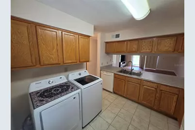 5202 Sunridge Palms Drive #5202, Tampa, FL 33617 - Photo 5