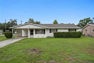 12002 Gaines Ct, Tampa, FL 33618 - Photo 3