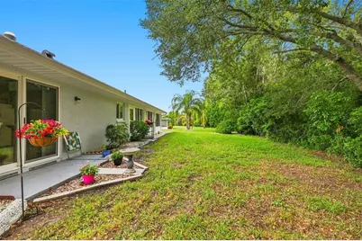 1803 New Bedford Drive, Sun City Center, FL 33573 - Photo 37