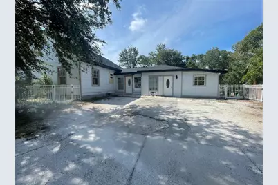 1339 13th Street W #1/2, Bradenton, FL 34205 - Photo 1