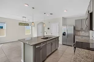 8358 Hardy Bay Loop, Wesley Chapel, FL 33545 - Photo 15
