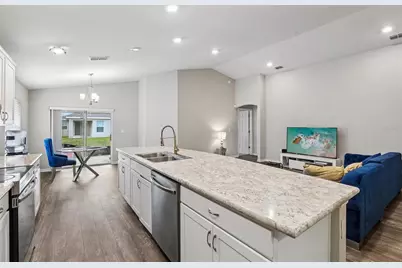 1042 Corso Dr, Winter Haven, FL 33884 - Photo 13