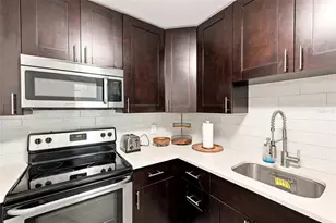 4606 W Gray St, Tampa, FL 33609 - Photo 11