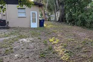 9801 11th, Tampa, FL 33612 - Photo 17