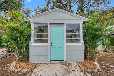 3208 W Hartnett Avenue, Tampa, FL 33611 - Photo 3