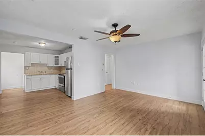 3208 W Hartnett Avenue, Tampa, FL 33611 - Photo 9