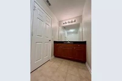 8202 Downpatrick Court, Tampa, FL 33610 - Photo 25