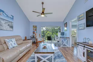 4925 Myrtle Oak Dr, New Port Richey, FL 34653 - Photo 5