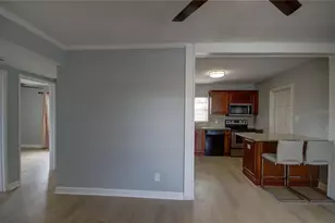 820 86th Ave N, Saint Petersburg, FL 33702 - Photo 3