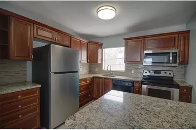 820 86th Avenue N, Saint Petersburg, FL 33702 - Photo 5